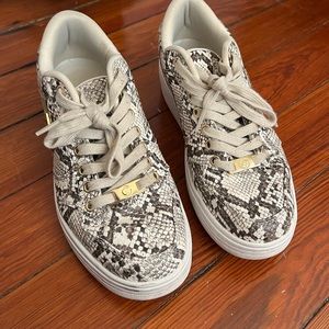 G by Guess Los Angeles Taupe Snake Wedge Rigster Sneakers 8M